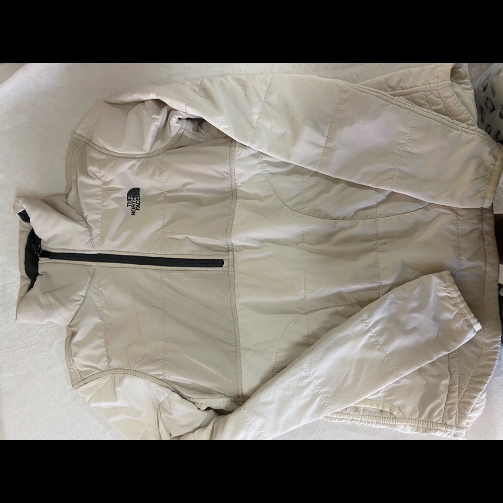 Cream colored north face quarter zip